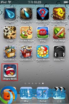 点击桌面上的Angry Birds运行游戏