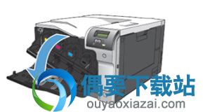 打开前挡盖，确保挡盖完全打开